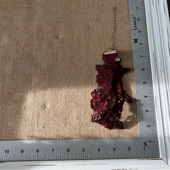 Maroon red lace wide choker collar necklace adjustable woven string intricate - Picture 5 of 5